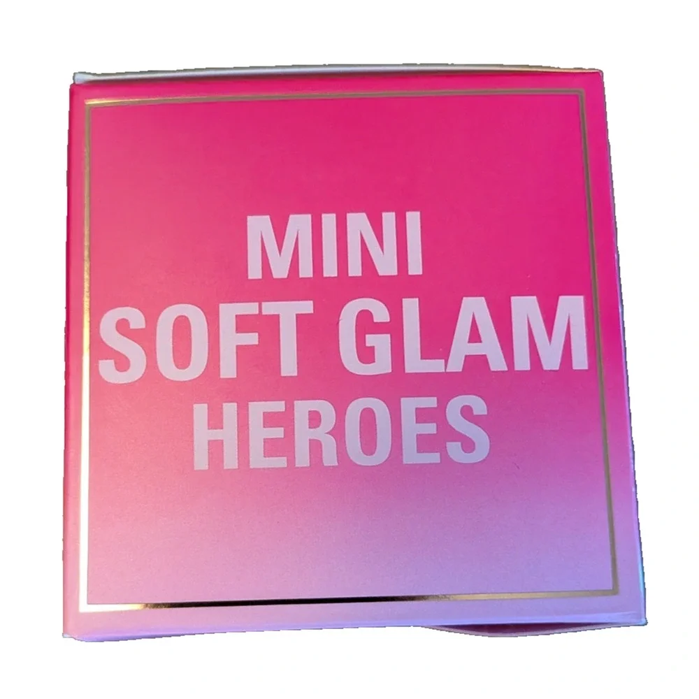 Revolution makeup mini